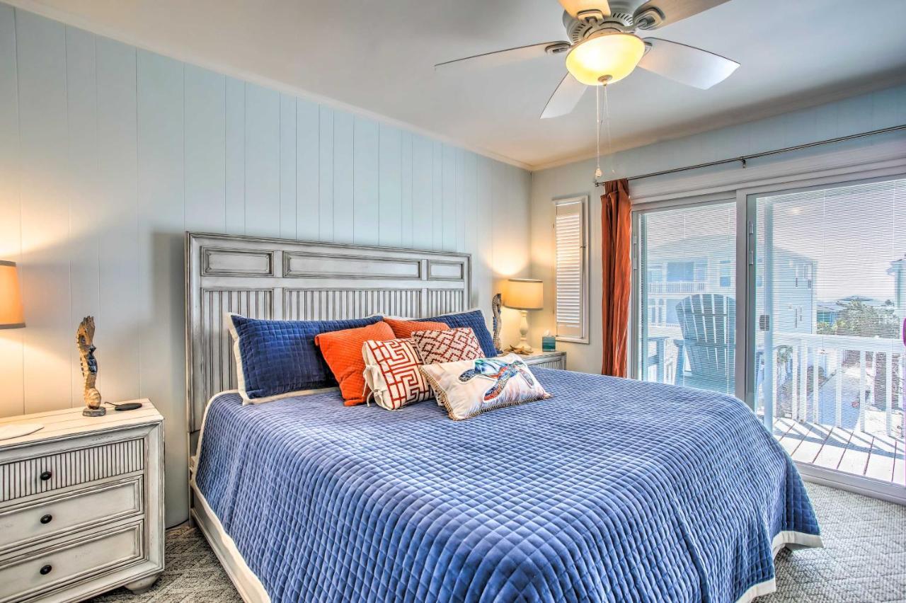 Coastal Oasis With Decks Walk To Holden Beach! Exterior photo
