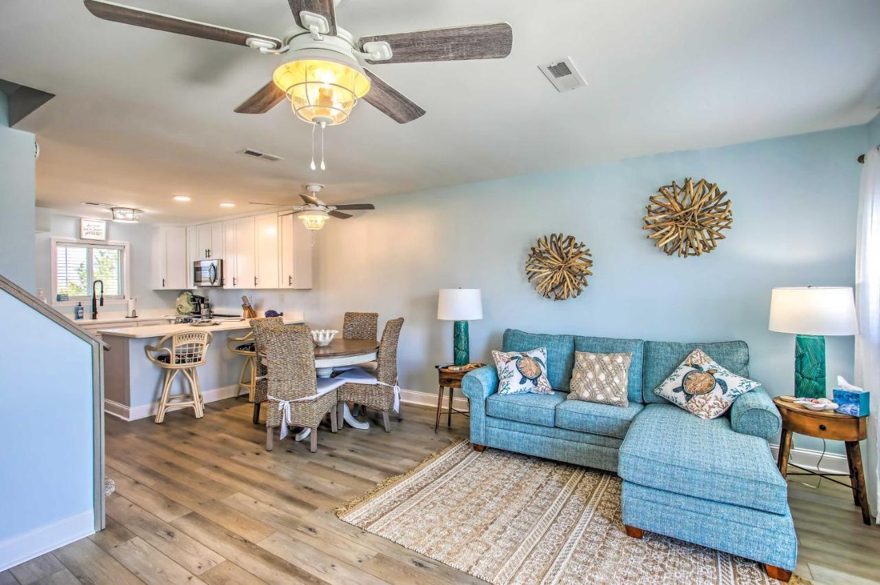 Coastal Oasis With Decks Walk To Holden Beach! Exterior photo